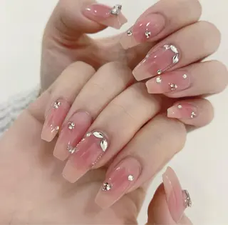 ネイル Rainbow Nailのネイルデザイン