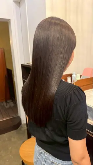 ロング 透明感/暖色カラー ミウのヘアスタイル