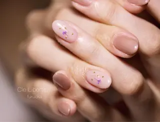 ネイル Elio所属・Elio 国泰寺のネイルデザイン