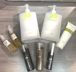 セミロング CHARTIER HEAD SPA SALON所属・岩本 一也のヘアスタイル