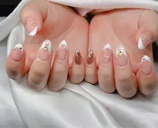 ネイル Lee Nailsのネイルデザイン