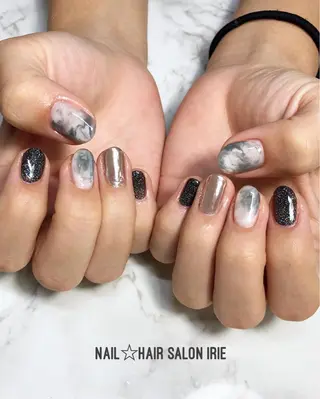 ネイル Hair salon Irie所属・與儀 知佳のネイルデザイン