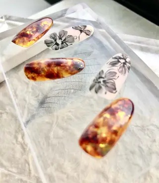 ネイル Komuro Erikaのネイルデザイン