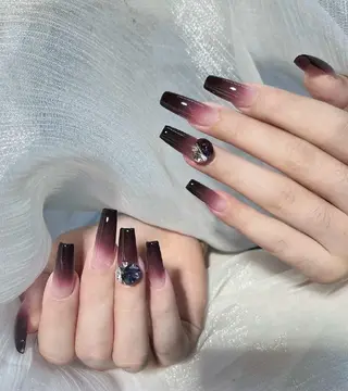 ネイル 鈴木 里奈のネイルデザイン