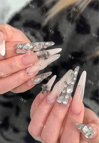 ネイル TIDY .のネイルデザイン