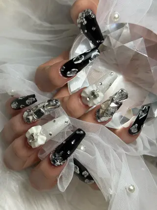 ネイル 中西 美羽のネイルデザイン