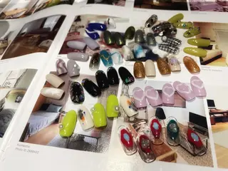 m kaori𓃟のネイルデザイン