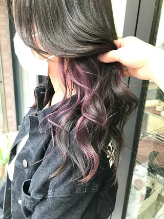 セミロング カラー 横山 奈央のヘアスタイル