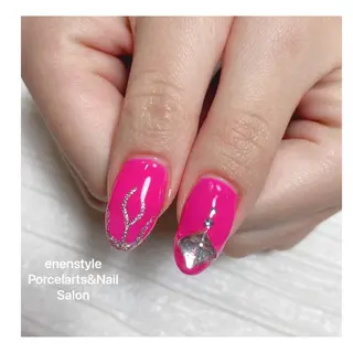 ミディアム ネイル 👑enen style👑のネイルデザイン