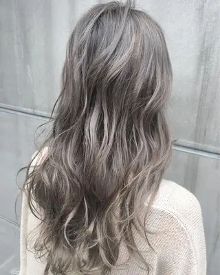 セミロング カラー Ways TOKYO所属・北間 寛哉のヘアスタイル