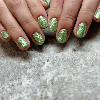 ネイル アマンビューティーリゾート所属・竹内 日菜のマツエク・マツパデザイン