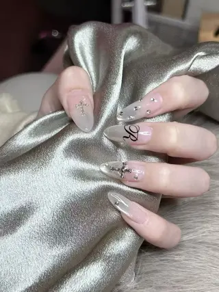 ネイル West Coast Nail Salon 池袋西口所属・Kinoko／ チップスカルプ専門店のネイルデザイン