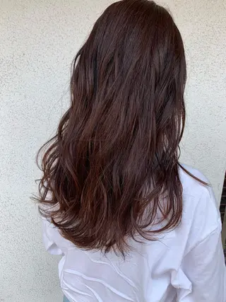 ロング カラー putri 川邉 優花のヘアスタイル