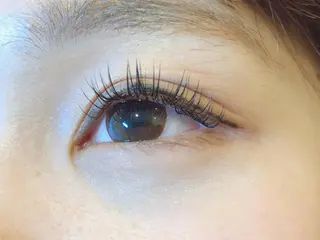 マツエク・マツパ デイジーラッシュ 大阪駅前第3ビルのマツエク・マツパデザイン