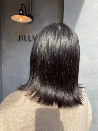 ミディアム N°jillva 𝑘𝑎𝑟𝑖𝑛のヘアスタイル