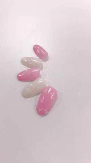 ネイル レイヤーカット 早崎太生のヘアスタイル