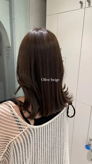 セミロング カラー ヘアアレンジ たかはし ゆうなのヘアスタイル