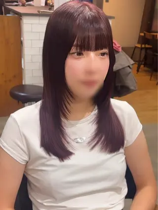 カラー オリタ ルカのヘアスタイル