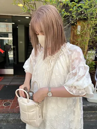 ミディアム カラー 顔周りレイヤー/韓国 ブリーチminamiのヘアスタイル