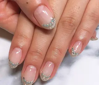 ネイル ネイルサロンエクラ 🫧Shizukaのネイルデザイン