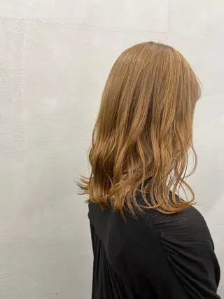 ミディアム 亀田 泰生のヘアスタイル