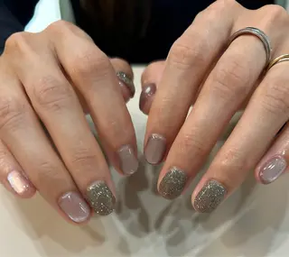 ネイル gratify心斎橋 松本のネイルデザイン