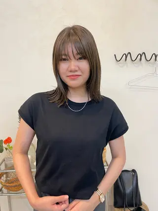 ミディアム カラー iet.所属・ウルフ/ボブ/耳ツボ ジュエリー◎ricoのヘアスタイル