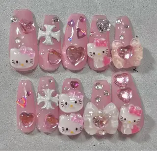 ネイル Lee Nailsのネイルデザイン