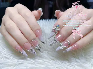 ミディアム 79Linanailnamba所属・Linanail Nambaのネイルデザイン