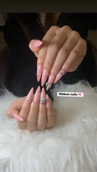 ネイル NiJi Nailsのネイルデザイン