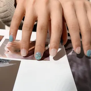 カラー ネイル You&Me Yukiのネイルデザイン