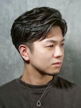 ミディアム パーマ ヘアアレンジ メンズ barber shopのヘアスタイル