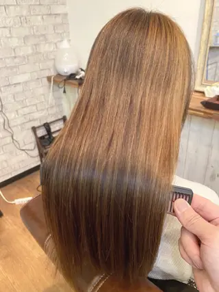 ロング S. RYUTAのヘアスタイル