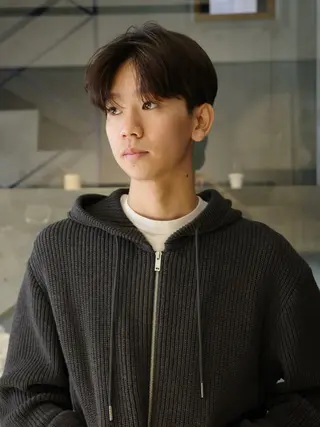 ショート NERO 眞下秋歩のヘアスタイル