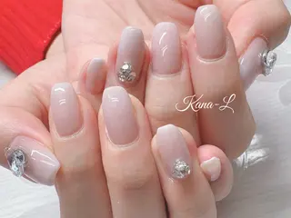 ネイル 芦辺 香奈のネイルデザイン