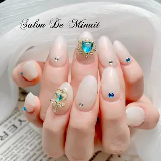 ネイル Momo 🤍のネイルデザイン