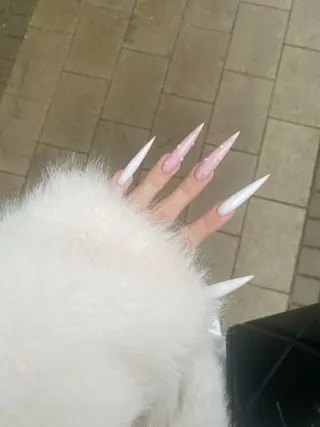 ネイル Diamond  Salon所属・Hain Hainのネイルデザイン