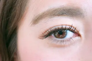 マツエク・マツパ mishu eyelash  salon所属・赤井 真珠のマツエク・マツパデザイン