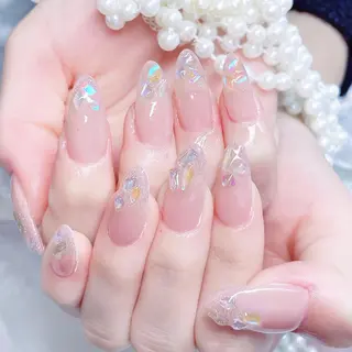 ネイル queensnail 🧸mikiのネイルデザイン