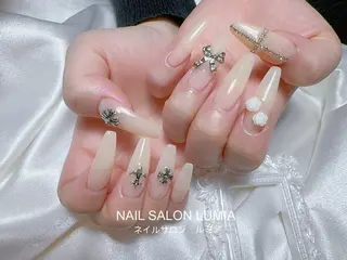ネイル ネイルサロン ルミア Lumia 店長のネイルデザイン