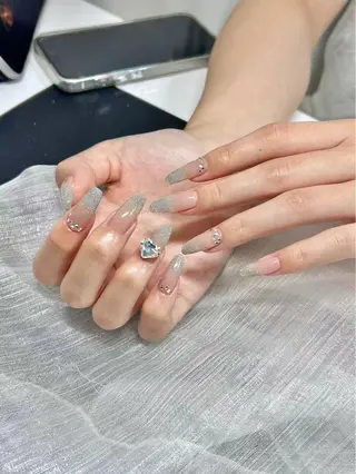ネイル Lunailsalon所属・Lu nailsalonのネイルデザイン