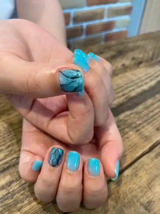 ネイル 佐藤  悠子のネイルデザイン