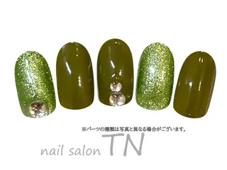 ネイル 矢川 まどかのネイルデザイン