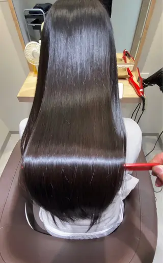 ロング カラー SALOWIN調布店所属・ツヤ髪師 kichiのヘアスタイル