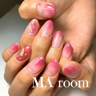 ネイル ＆MERCI所属・&MERCI nail maoのネイルデザイン