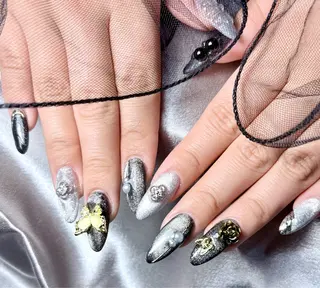 ネイル 山科駅徒歩3分❣️ 代表　紗恵子のネイルデザイン