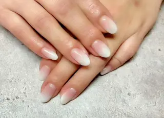 ネイル SINCERELY シンシアリー🌈のネイルデザイン