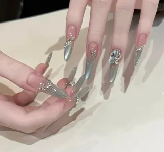 ネイル 🍑 momo_nailのネイルデザイン