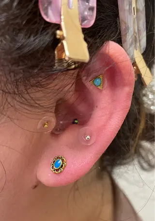 Mi-roomネイル 耳ツボジュエリーのネイルデザイン