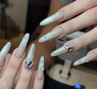 ネイル 💫 Tsuki_Nailのネイルデザイン